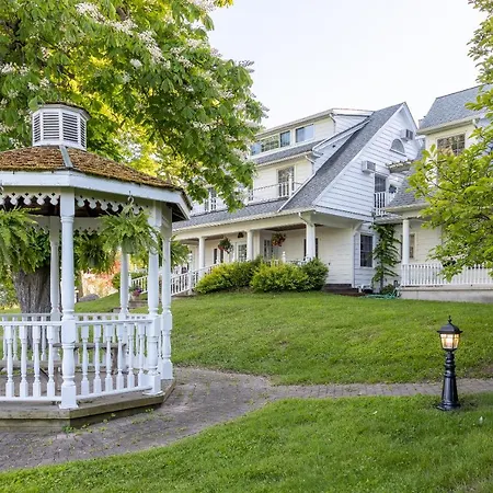 Chestnut Inn-2